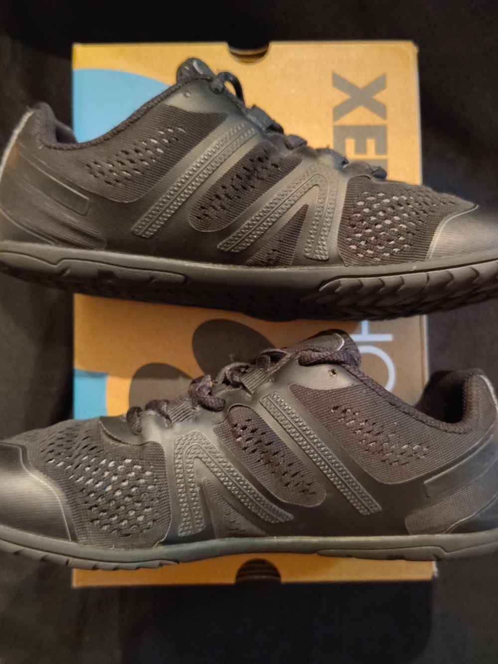 Men's Xero HFS Size 6.5